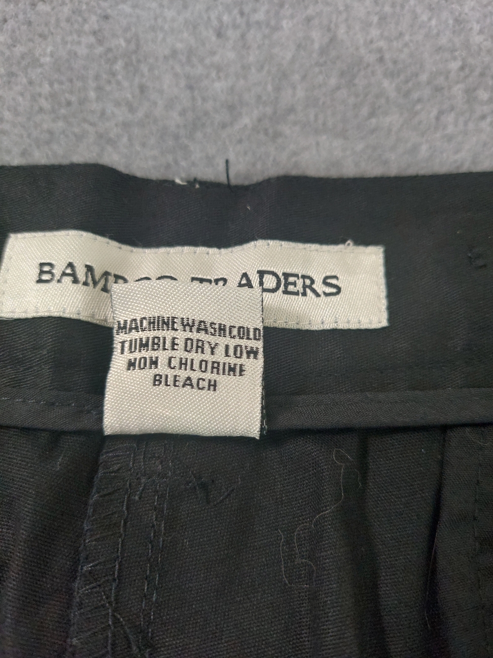 NWT Bamboo Traders Black Bermuda Shorts - Cuffed Hem Size 12 - Picture 4 of 9